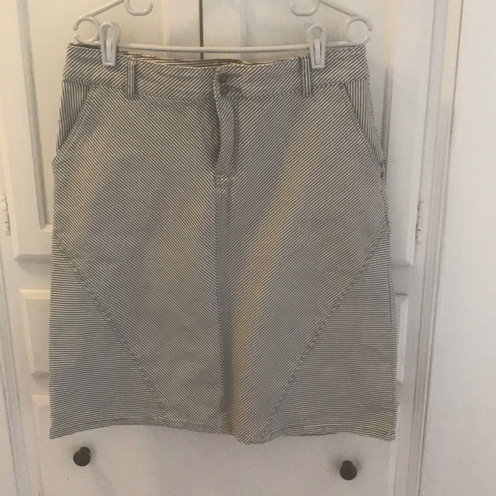 Anthropologie pilcro skirt strip 31